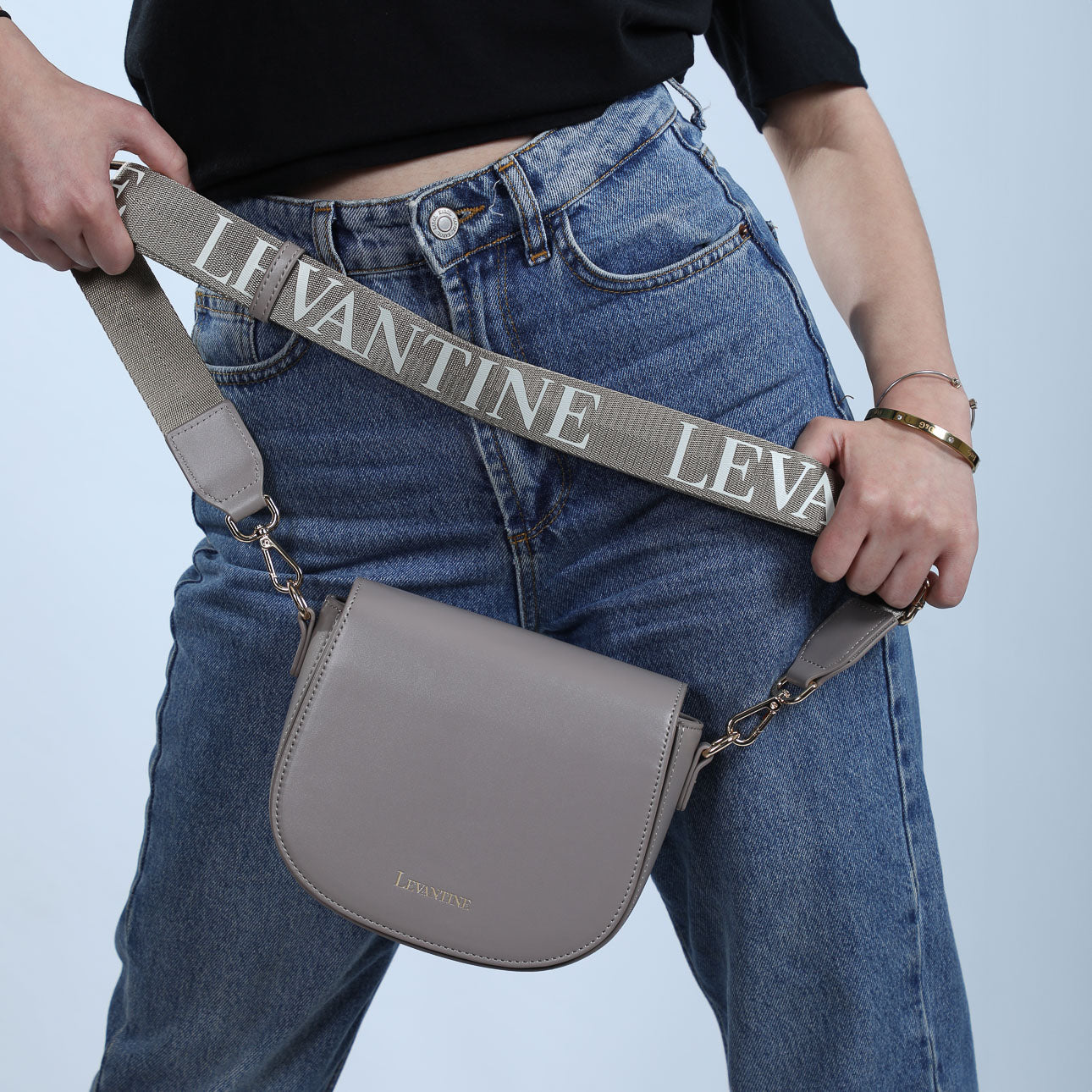 Nora Crossbody- Taupe