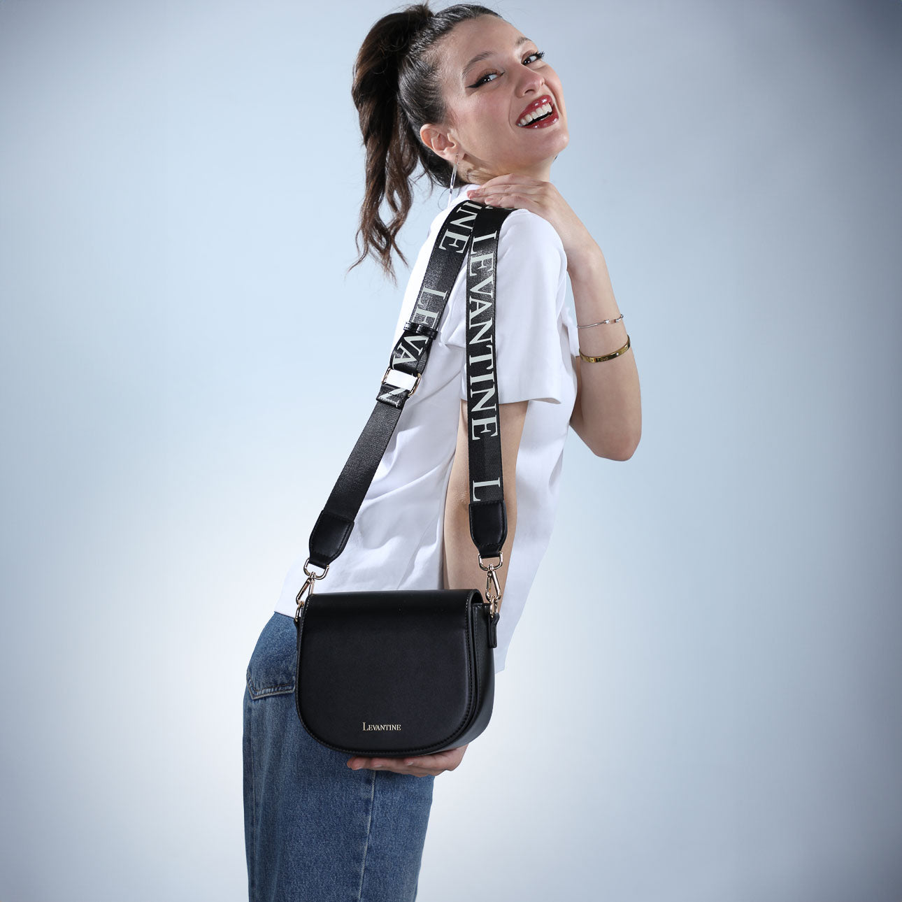 Nora Crossbody- Black